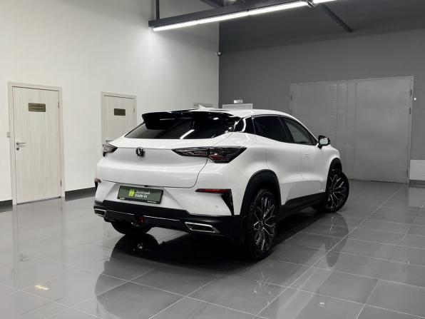 Changan UNI-T I с пробегом 2023 года, цена 2 240 000 рублей, 16432 км, внедорожник, Автокод Объявления