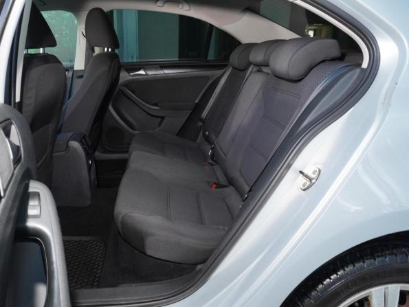 Volkswagen Jetta VI с пробегом 2011 года, цена 668 000 рублей, 210363 км, седан, Автокод Объявления
