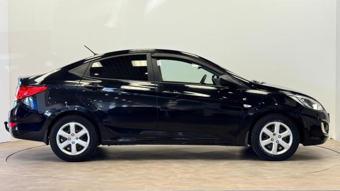 Hyundai Solaris I с пробегом 2011 года, цена 525 000 рублей, 118184 км, седан, Автокод Объявления