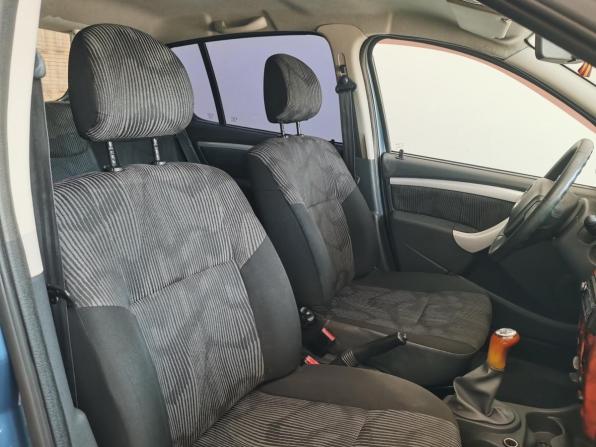 Renault Sandero I с пробегом 2012 года, цена 395 000 рублей, 240198 км, хэтчбек, Автокод Объявления