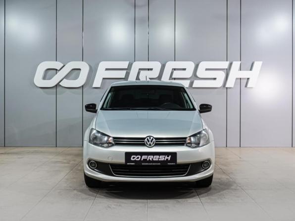 Volkswagen Polo V с пробегом 2014 года, цена 1 059 000 рублей, 98433 км, седан, Автокод Объявления