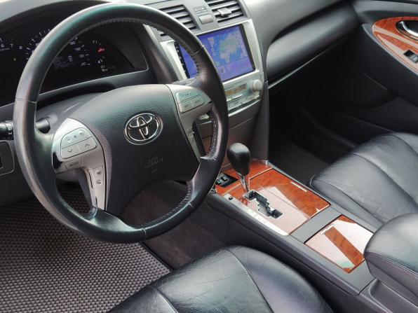 Toyota Camry VI (XV40) Рестайлинг с пробегом 2010 года, цена 1 100 000 рублей, 306343 км, седан, Автокод Объявления