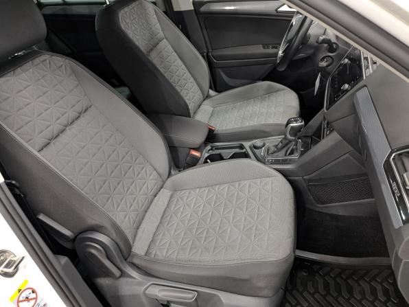 Volkswagen Tiguan II Рестайлинг с пробегом 2021 года, цена 3 150 000 рублей, 52829 км, внедорожник, Автокод Объявления