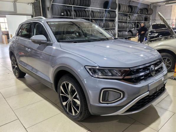 Volkswagen T-Roc I (China Market) Рестайлинг с пробегом 2026 года, цена 2 600 000 рублей, 10 км, внедорожник, Автокод Объявления