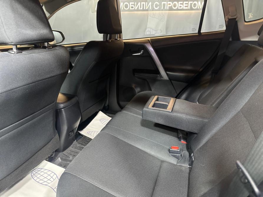 Toyota RAV4 IV (XA40) Рестайлинг Уфа  - изображение 9