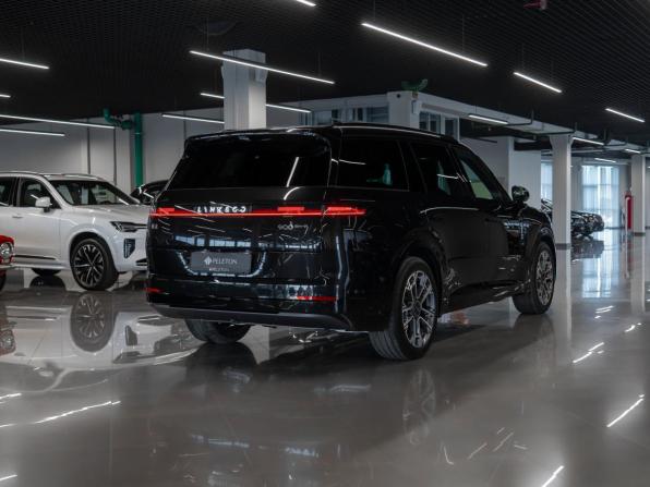 Lynk &amp; Co 900 с пробегом 2026 года, цена 7 400 000 рублей, 50 км, внедорожник, Автокод Объявления