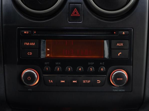 Nissan Qashqai I Рестайлинг с пробегом 2012 года, цена 1 030 000 рублей, 267914 км, внедорожник, Автокод Объявления