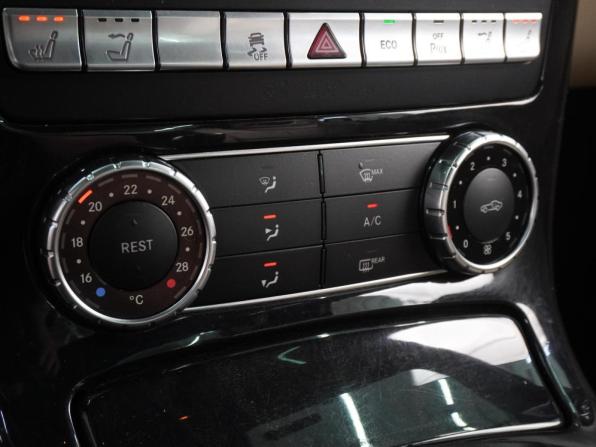 Mercedes-Benz SLK-Класс III (R172) с пробегом 2013 года, цена 2 014 000 рублей, 116029 км, родстер, Автокод Объявления