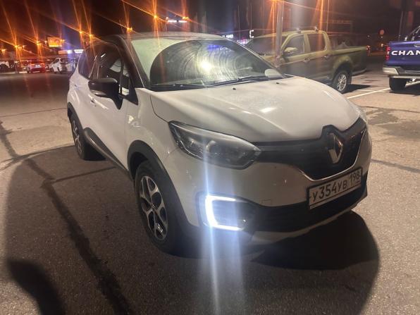 Renault Kaptur I с пробегом 2018 года, цена 1 430 000 рублей, 114000 км, внедорожник, Автокод Объявления
