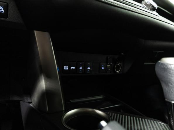Toyota RAV4 IV (XA40) с пробегом 2014 года, цена 1 899 700 рублей, 132842 км, внедорожник, Автокод Объявления