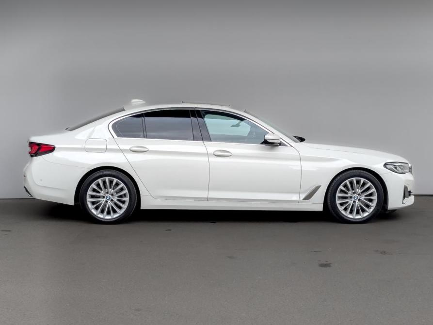 BMW 5 серии VII (G30/G31/G38) Рестайлинг Санкт-Петербург  - изображение 4