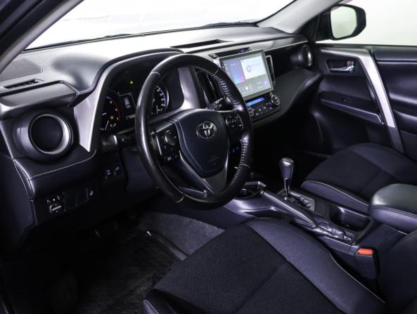 Toyota RAV4 IV (XA40) Рестайлинг с пробегом 2015 года, цена 2 234 000 рублей, 145386 км, внедорожник, Автокод Объявления
