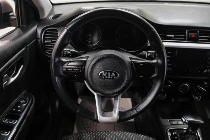 Kia Rio IV с пробегом 2019 года, цена 1 449 000 рублей, 70000 км, седан, Автокод Объявления