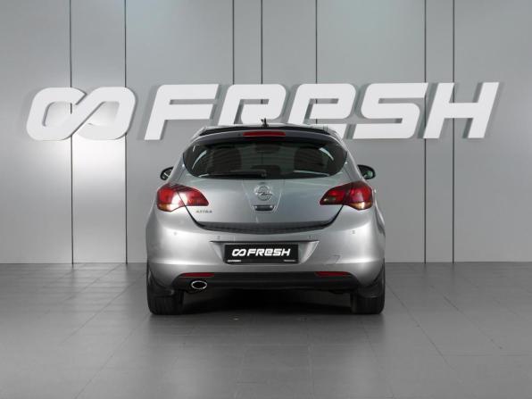 Opel Astra J с пробегом 2010 года, цена 700 000 рублей, 211752 км, хэтчбек, Автокод Объявления