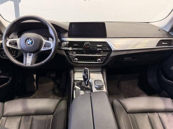 BMW 5 серии VII (G30/G31/G38) с пробегом 2019 года, цена 4 559 900 рублей, 117850 км, седан, Автокод Объявления