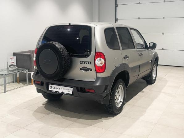Chevrolet Niva I Рестайлинг с пробегом 2013 года, цена 527 053 рубля, 117890 км, внедорожник, Автокод Объявления
