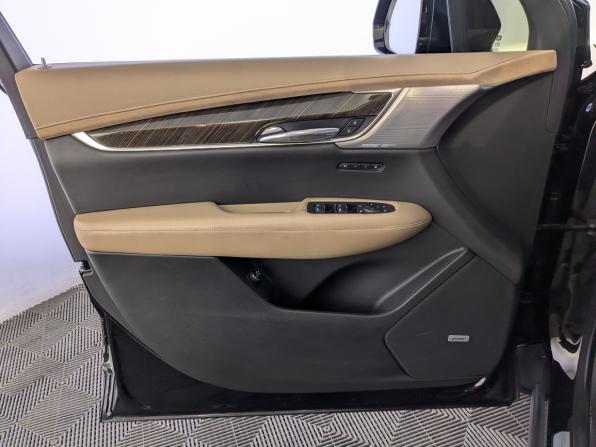Cadillac XT6 I с пробегом 2020 года, цена 3 300 000 рублей, 129497 км, внедорожник, Автокод Объявления