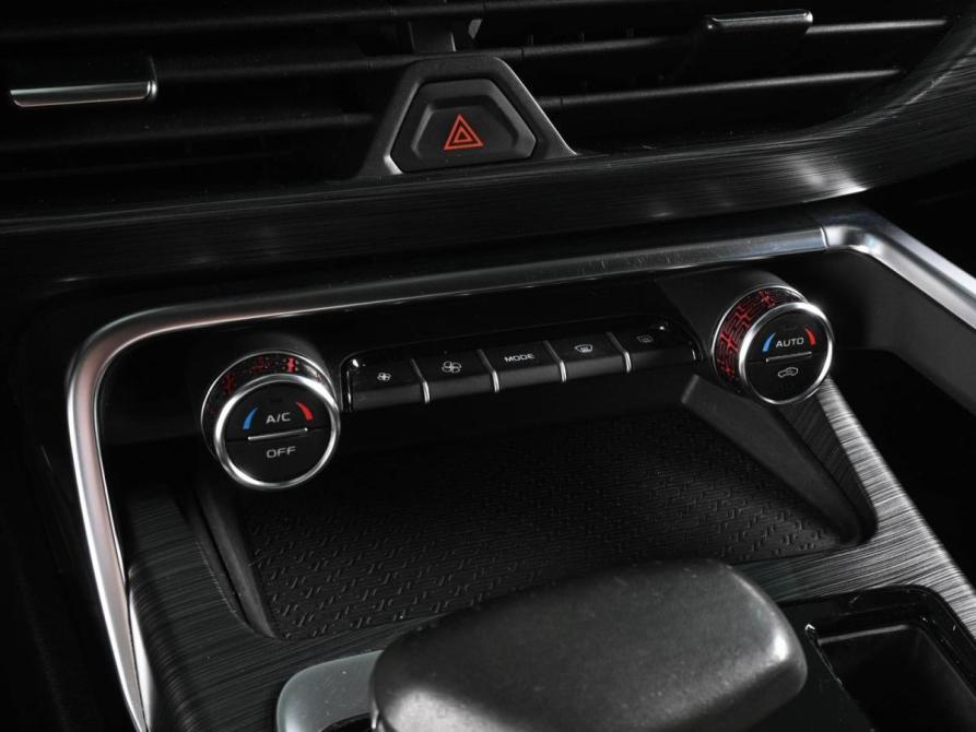 Geely Tugella I Рестайлинг Ростов-на-Дону  - изображение 17