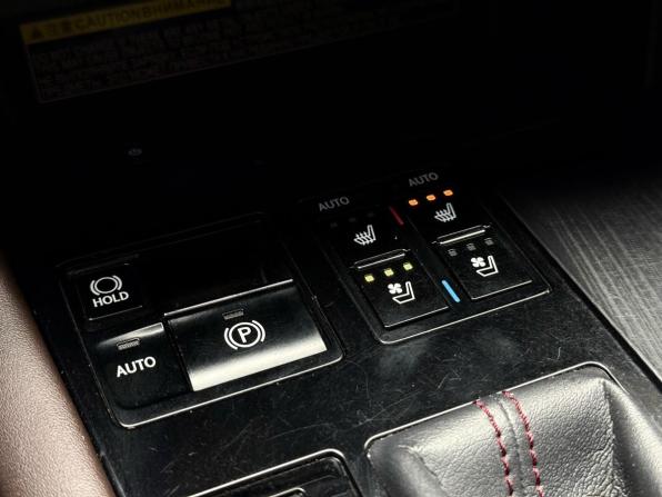 Lexus RX IV с пробегом 2016 года, цена 3 599 000 рублей, 64000 км, внедорожник, Автокод Объявления