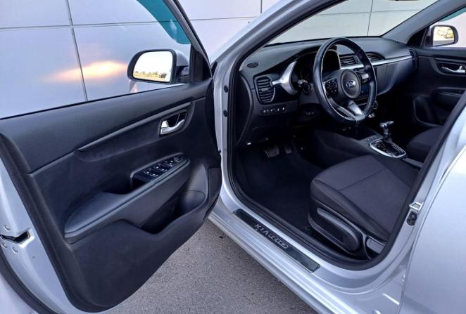 Kia Rio IV Рестайлинг с пробегом 2021 года, цена 1 730 000 рублей, 101378 км, седан, Автокод Объявления