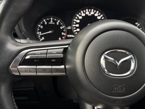 Mazda 3 IV (BP) с пробегом 2019 года, цена 1 930 000 рублей, 151000 км, седан, Автокод Объявления