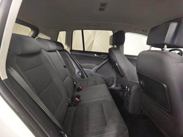 Volkswagen Tiguan I Рестайлинг с пробегом 2012 года, цена 1 065 000 рублей, 211798 км, внедорожник, Автокод Объявления