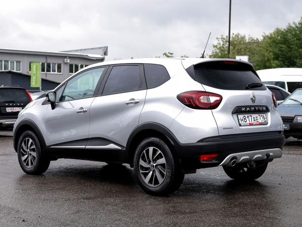 Renault Kaptur I с пробегом 2020 года, цена 1 759 000 рублей, 71700 км, внедорожник, Автокод Объявления