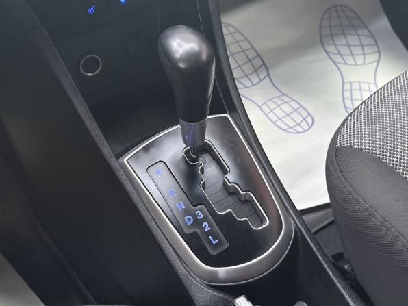Hyundai Solaris I с пробегом 2013 года, цена 895 000 рублей, 128076 км, седан, Автокод Объявления