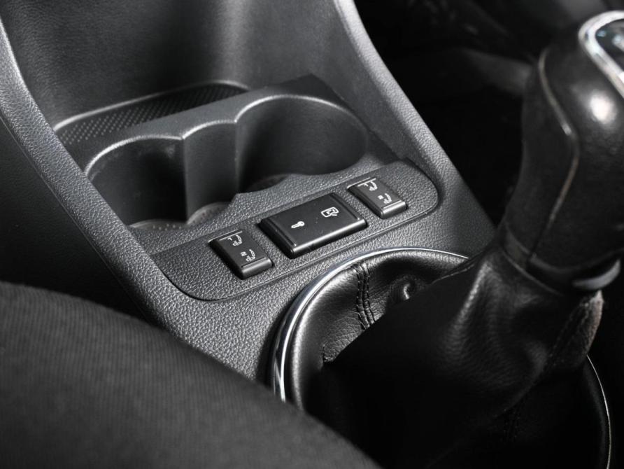 Skoda Fabia II Рестайлинг Ростов-на-Дону  - изображение 13