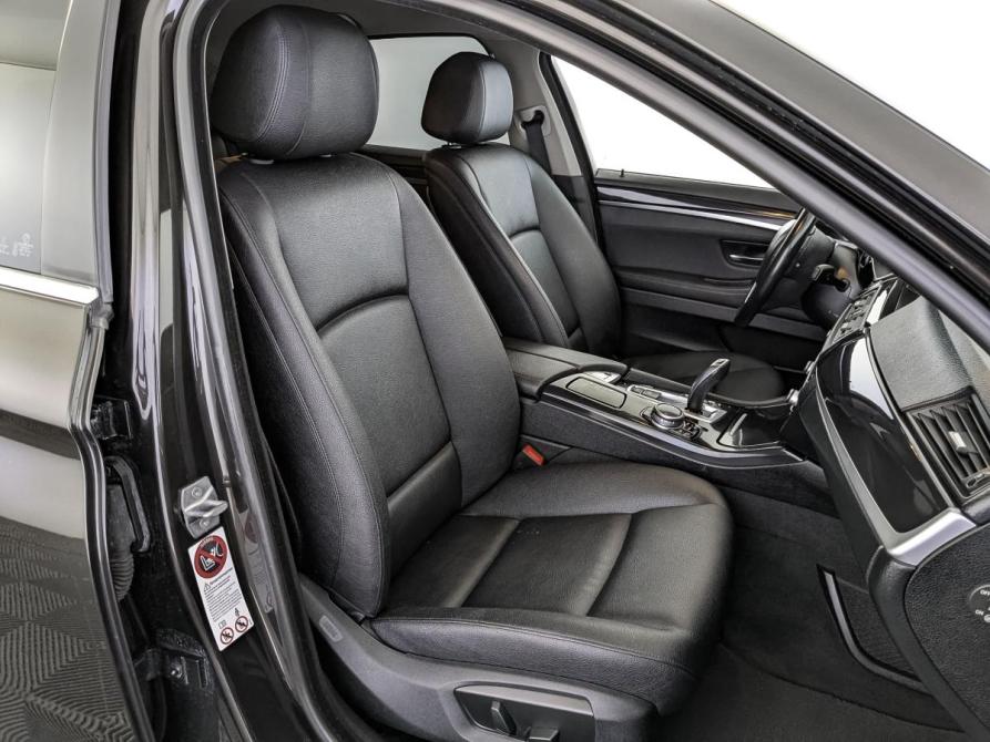BMW 5 серии VI (F10/F11/F07) Рестайлинг Санкт-Петербург  - изображение 23