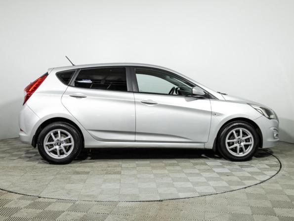 Hyundai Solaris I Рестайлинг с пробегом 2015 года, цена 999 777 рублей, 98403 км, седан, Автокод Объявления