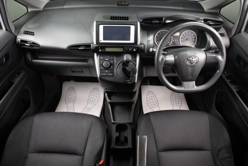 Toyota Wish II Рестайлинг Оренбург  - изображение 8