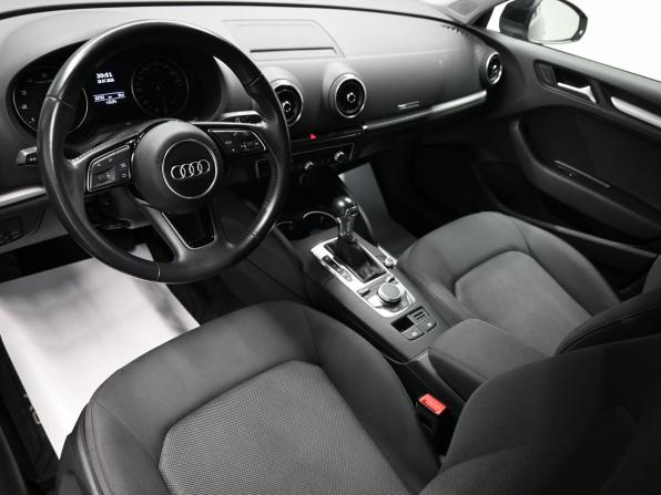Audi A3 III (8V) Рестайлинг с пробегом 2019 года, цена 2 295 000 рублей, 63762 км, седан, Автокод Объявления