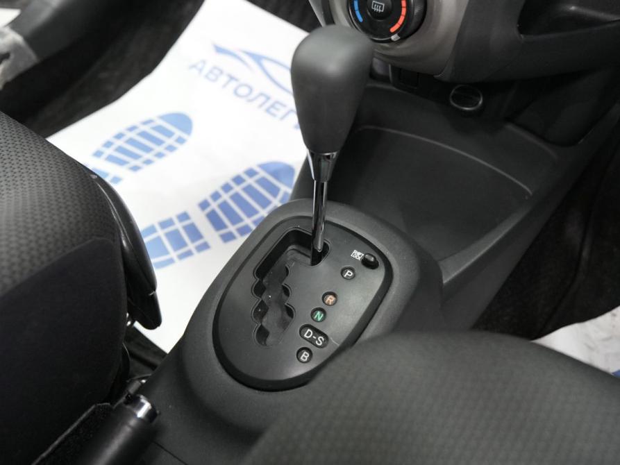 Toyota Vitz II (XP90) Новосибирск  - изображение 22
