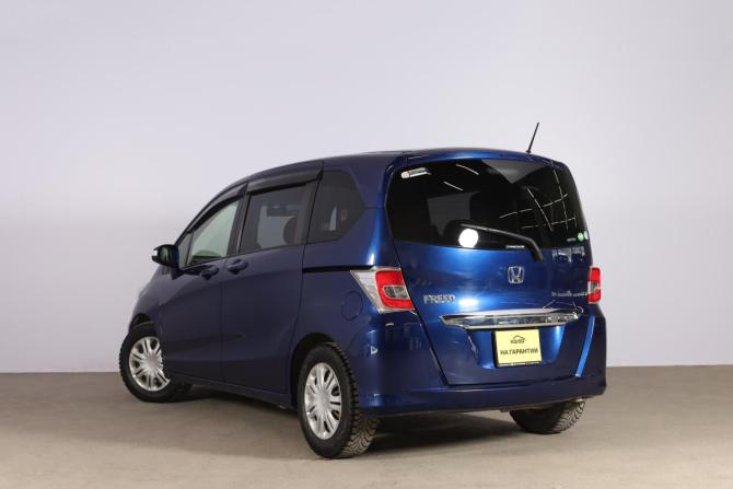 Honda Freed I Рестайлинг 2 с пробегом 2015 года, цена 1 349 000 рублей, 76000 км, компактвэн, Автокод Объявления