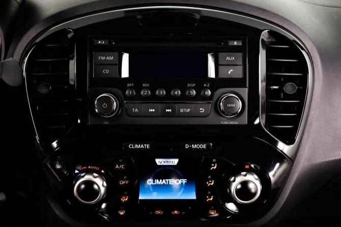 Nissan Juke I с пробегом 2012 года, цена 1 049 000 рублей, 88000 км, внедорожник, Автокод Объявления