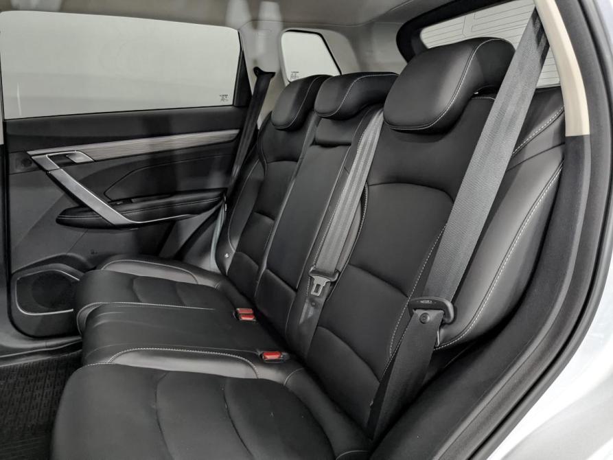 Geely Atlas Pro Москва  - изображение 18