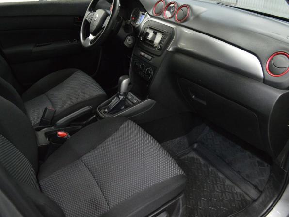 Suzuki Vitara II с пробегом 2018 года, цена 1 290 000 рублей, 127399 км, внедорожник, Автокод Объявления