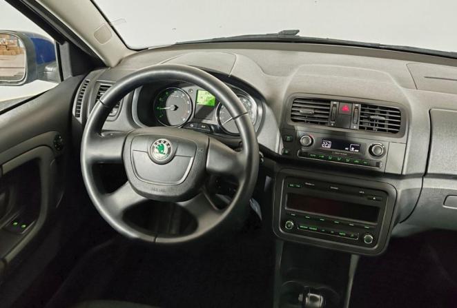 Skoda Fabia II Рестайлинг с пробегом 2011 года, цена 650 000 рублей, 115301 км, хэтчбек, Автокод Объявления