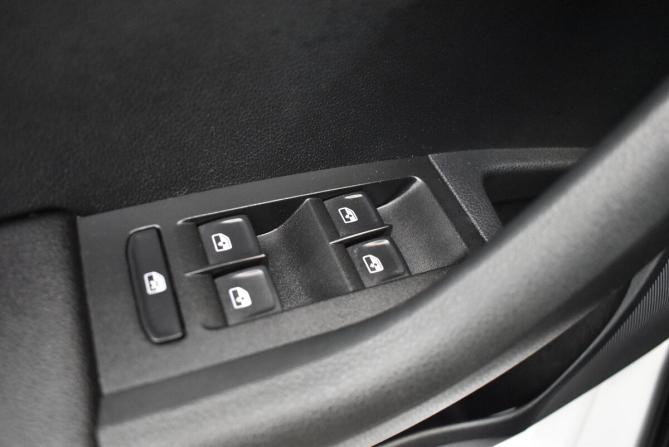 Skoda Octavia III (A7) Рестайлинг с пробегом 2020 года, цена 1 910 000 рублей, 77690 км, лифтбек, Автокод Объявления