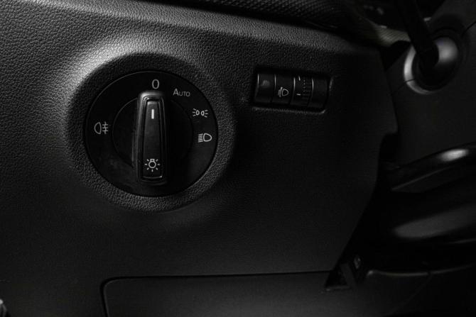 Volkswagen Polo VI с пробегом 2021 года, цена 1 189 000 рублей, 168000 км, лифтбек, Автокод Объявления