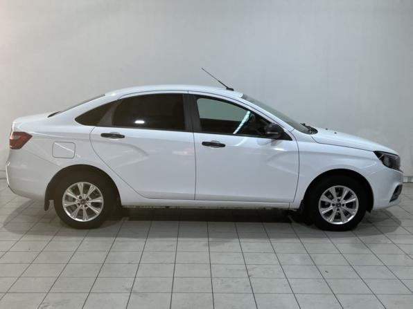 Lada (ВАЗ) Vesta I с пробегом 2018 года, цена 895 000 рублей, 95685 км, седан, Автокод Объявления