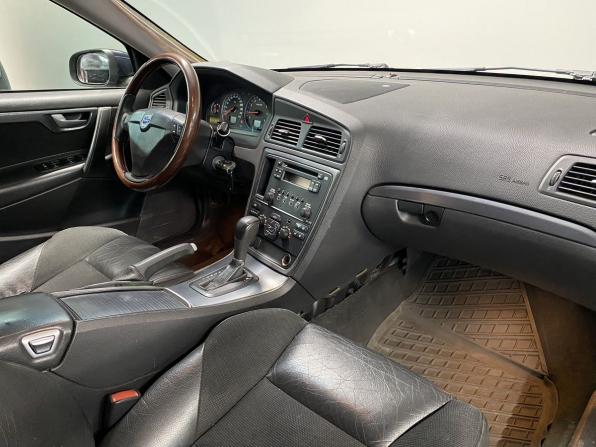 Volvo S60 I Рестайлинг с пробегом 2008 года, цена 400 000 рублей, 236661 км, седан, Автокод Объявления