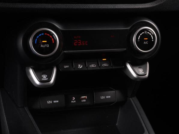 Kia Rio IV с пробегом 2018 года, цена 1 529 000 рублей, 93291 км, седан, Автокод Объявления