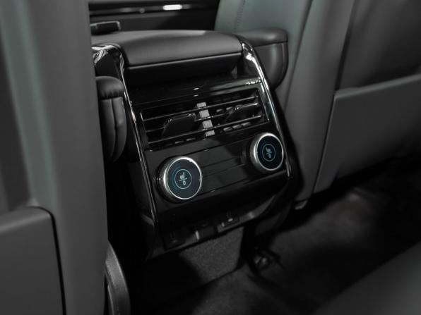 Land Rover Range Rover Sport III с пробегом 2026 года, цена 17 800 000 рублей, 30 км, внедорожник, Автокод Объявления