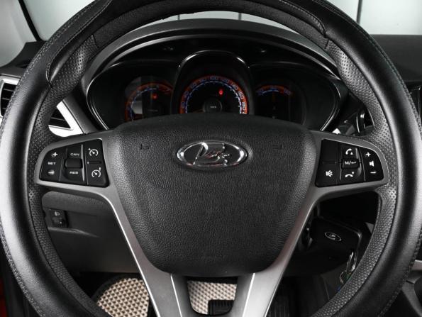 Lada (ВАЗ) Vesta I с пробегом 2020 года, цена 1 249 000 рублей, 130085 км, универсал, Автокод Объявления