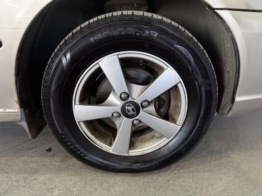 Hyundai Accent II Москва  - изображение 17