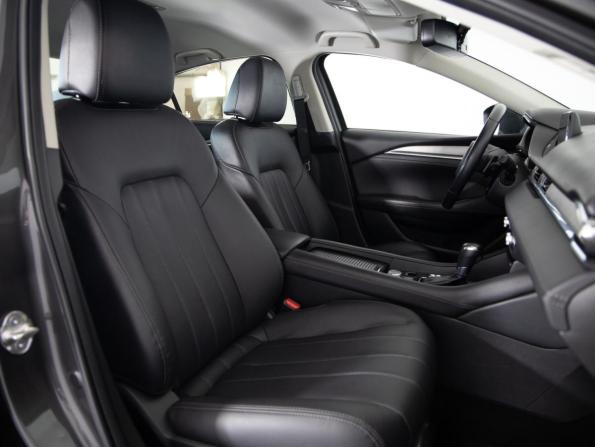 Mazda 6 III (GJ) Рестайлинг 2 с пробегом 2018 года, цена 2 699 000 рублей, 53210 км, седан, Автокод Объявления