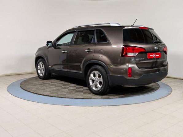 Kia Sorento II Рестайлинг с пробегом 2013 года, цена 1 684 900 рублей, 222000 км, внедорожник, Автокод Объявления