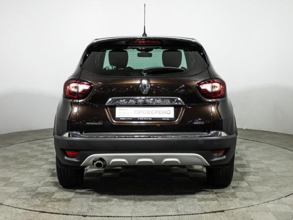 Renault Kaptur I с пробегом 2017 года, цена 1 399 000 рублей, 124301 км, внедорожник, Автокод Объявления